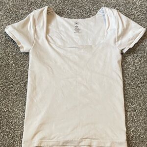 Aura Classic White Short Sleeve Tee